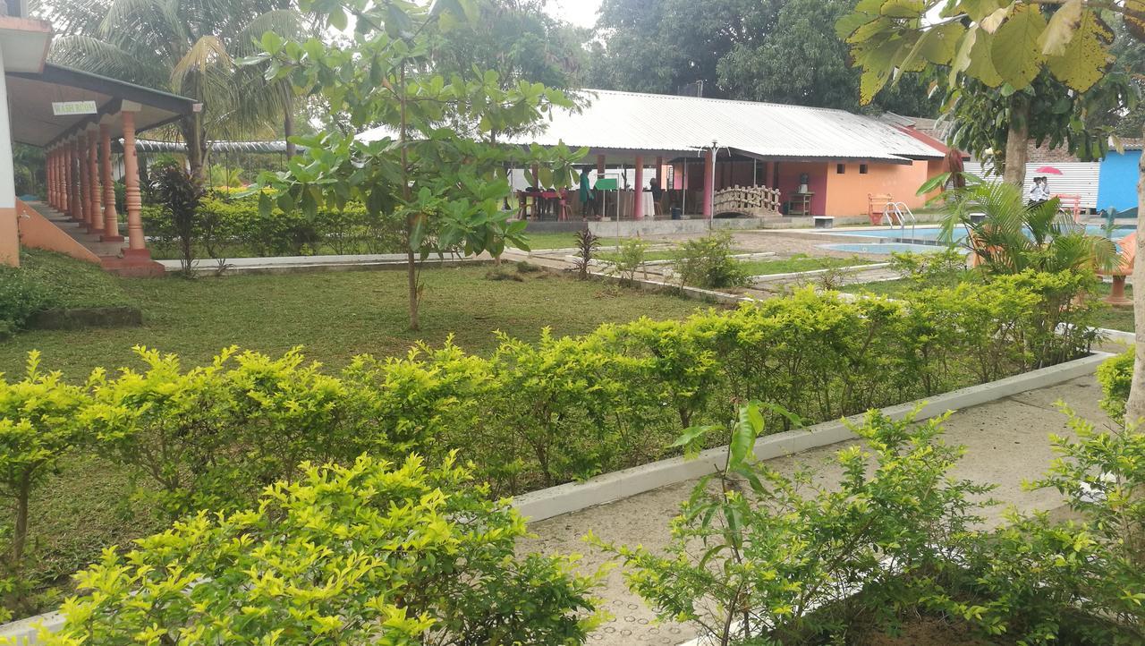 Friends Paradise Kilinochchi Екстер'єр фото