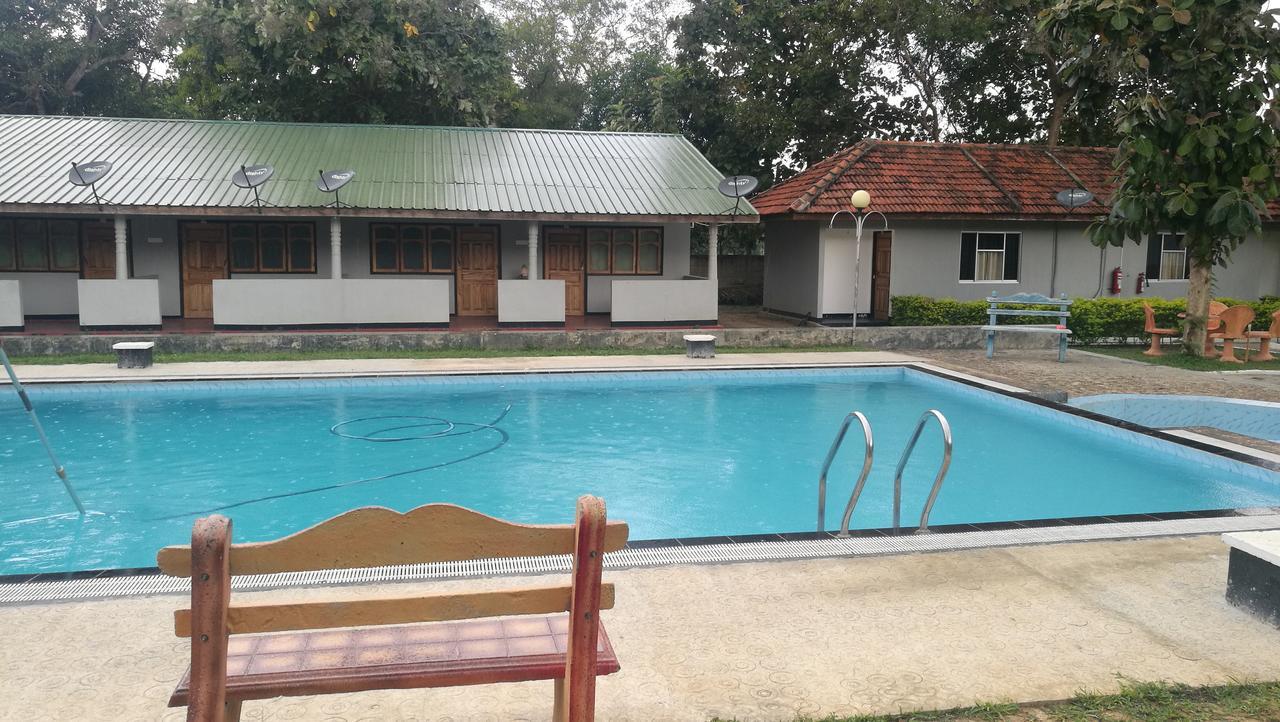 Friends Paradise Kilinochchi Екстер'єр фото