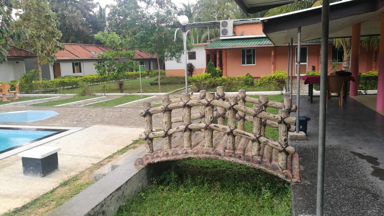 Friends Paradise Kilinochchi Екстер'єр фото