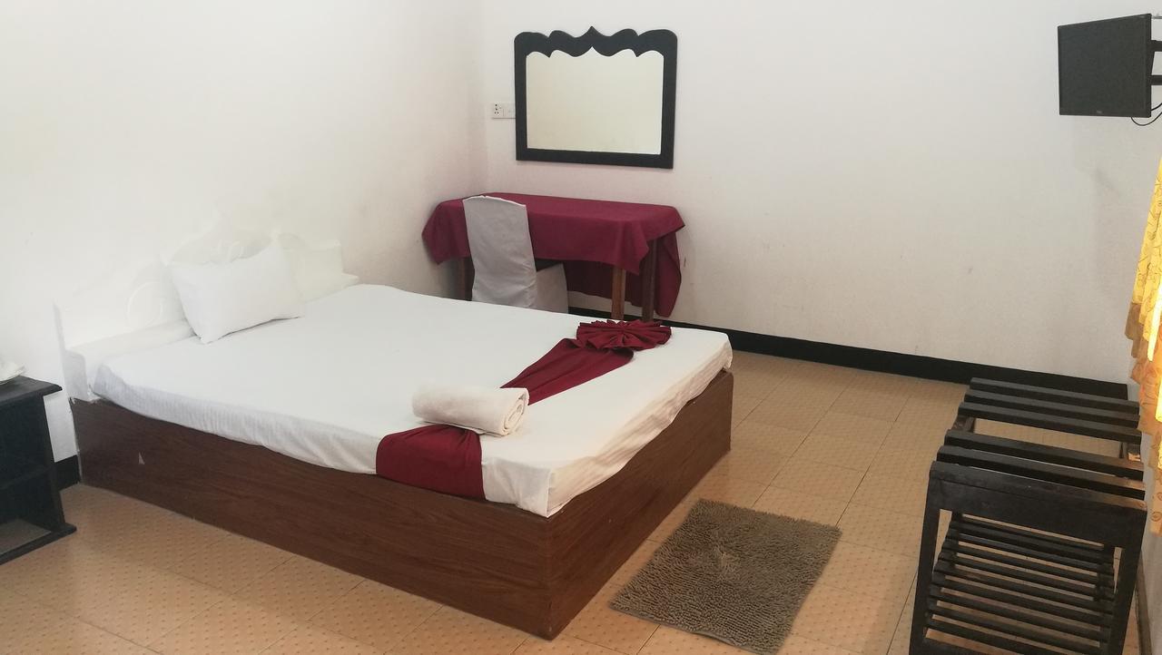 Friends Paradise Kilinochchi Екстер'єр фото